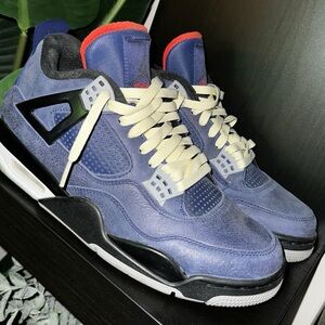 Jordan 4 winterized blue size 9.5 Men's Blue and Black Sneakers